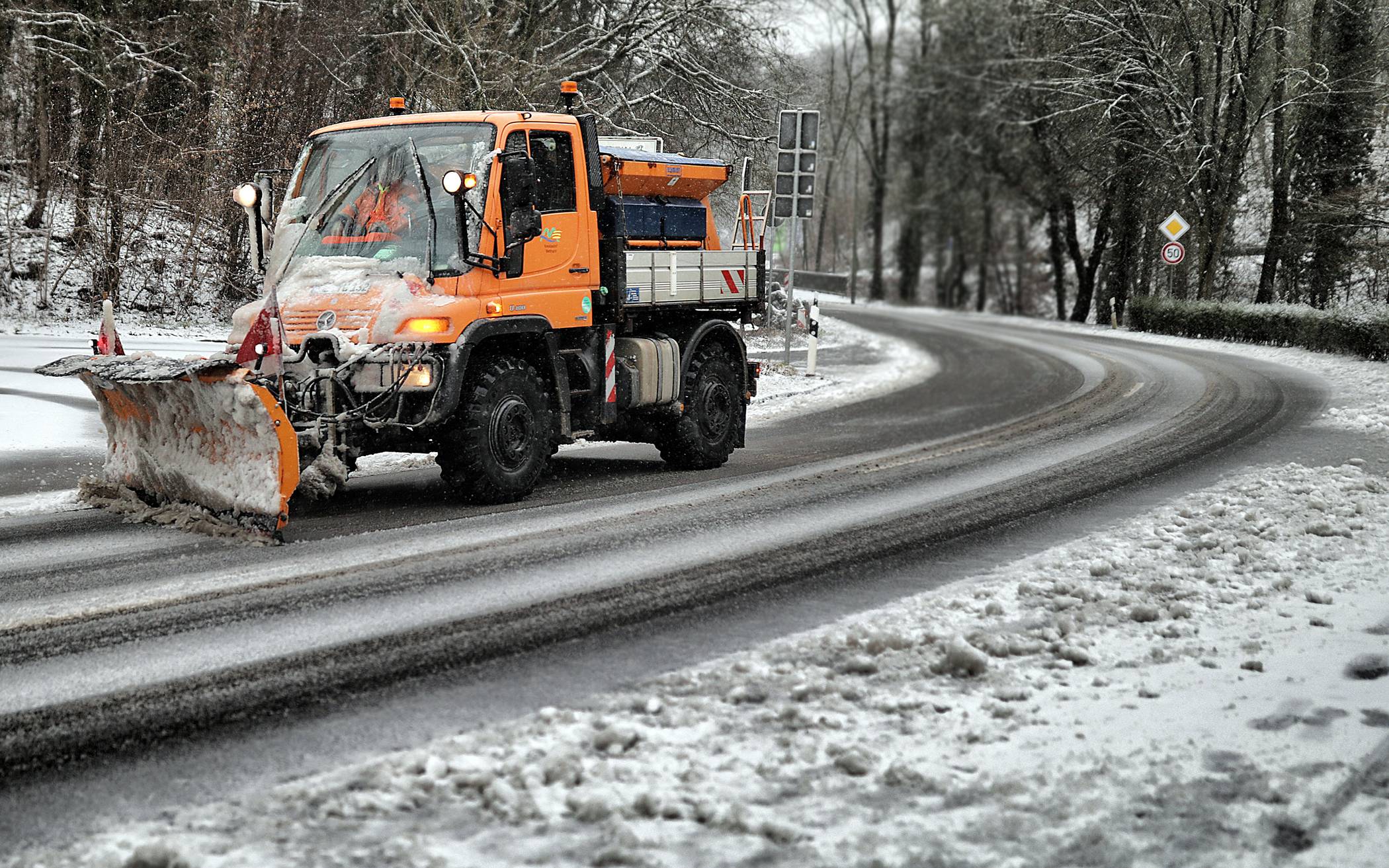 Streudienst in Gelsenkirchen – Vorbeugendes und akutes Streuen mit umweltgerechten Streumitteln.